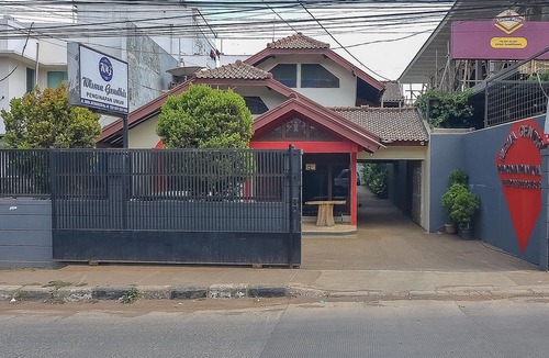 Cileunyi Hotel | RedDoorz Near Ipdn 2