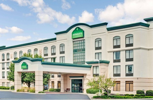 Blue Ash Hotel | Wingate by Wyndham Cincinnati Blue Ash