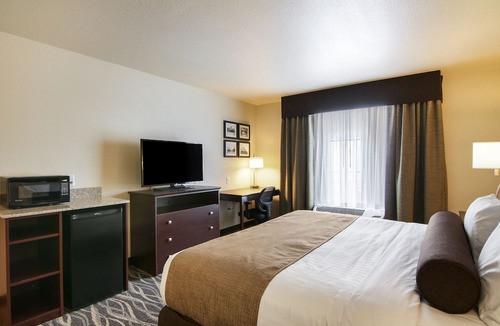Stevens Point Hotel | Cobblestone Hotel & Suites – Stevens Point