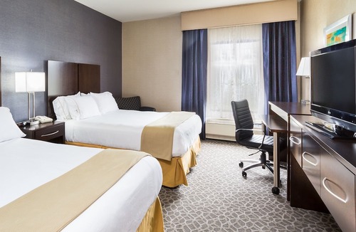 Westampton Hotel | Holiday Inn Express & Suites Burlington - Mount Holly, an Ihg Hotel
