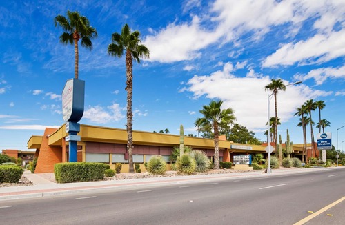 Dunbar Spring Hotel | Best Western Royal Sun Inn & Suites