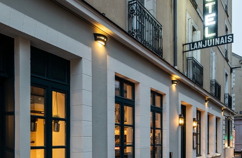 Centre Hotel | Hôtel Lanjuinais