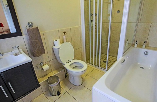 Port Elizabeth Hotel | A&A Guesthouse