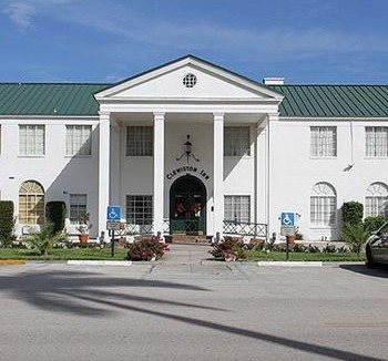 Clewiston Hotel | Americas Best Value Inn Historic Clewiston Inn