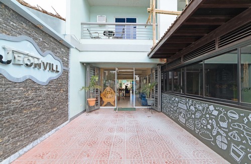 Kalibo Hotel | RedDoorz @ Old Buswang Road