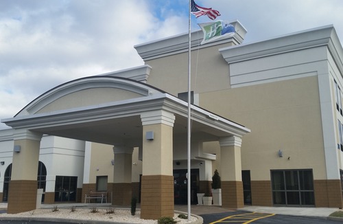 Edgewood Hotel | Holiday Inn Express Edgewood-Aberdeen-Bel Air, an Ihg Hotel