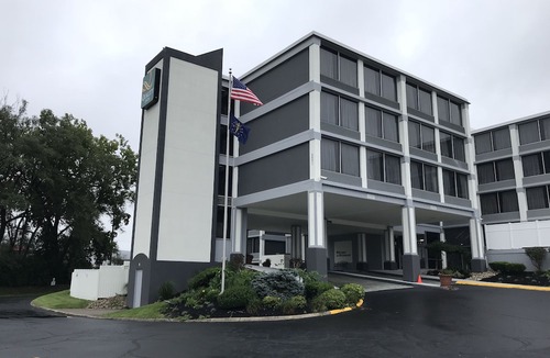 Richmond Hotel | Quality Inn and Conference Center