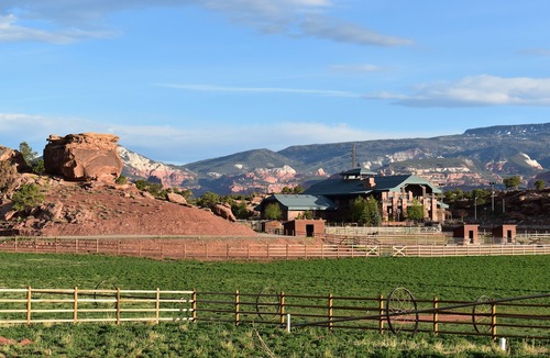 Torrey Hotel | Cougar Ridge Lodge