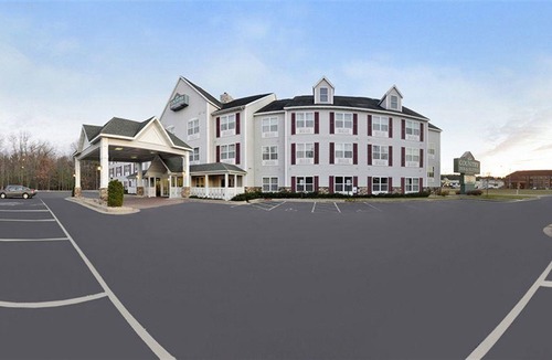 Stevens Point Hotel | Country Inn & Suites by Radisson, Stevens Point, WI