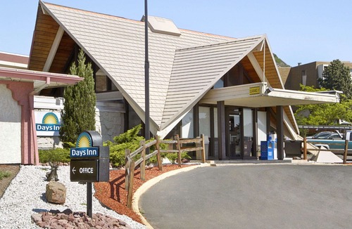 Northwest Colorado Springs Hotel | Days Inn by Wyndham Colorado Springs/Garden of The Gods