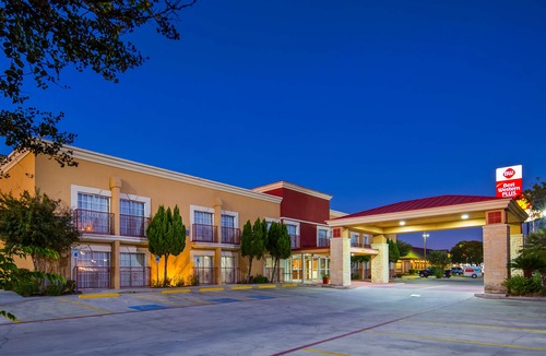 Schertz Hotel | Best Western Plus Atrium Inn
