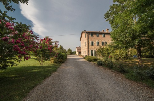Scandiano Hotel | Agriturismo Il Brugnolo