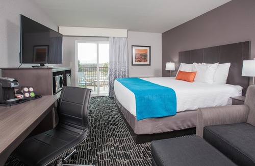 Sierra Vista Hotel | Best Western Plus Sun Canyon