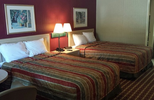 Gadsden Hotel | Days Inn by Wyndham Attalla