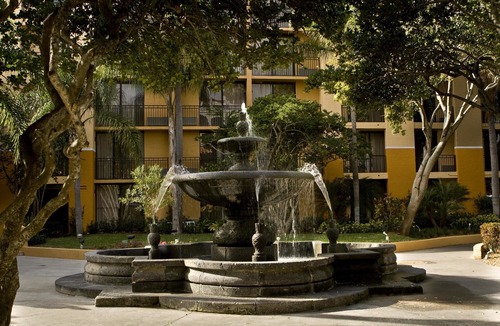 Bradenton Hotel | Courtyard by Marriott Bradenton Sarasota/Riverfront