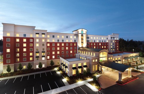 Tanasbourne Hotel | Embassy Suites Portland/Hillsboro