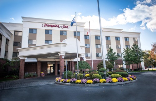 McKownville Hotel | Hampton Inn Albany-Western Ave/University Area, NY
