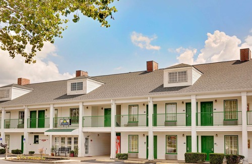 Valley Falls Hotel | Days Inn by Wyndham Spartanburg