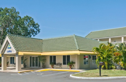 Port Charlotte Hotel | Days Inn by Wyndham Port Charlotte/Punta Gorda