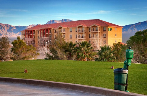 Mesquite Hotel | Holiday Inn Express Hotel and Suites Mesquite, an IHG Hotel