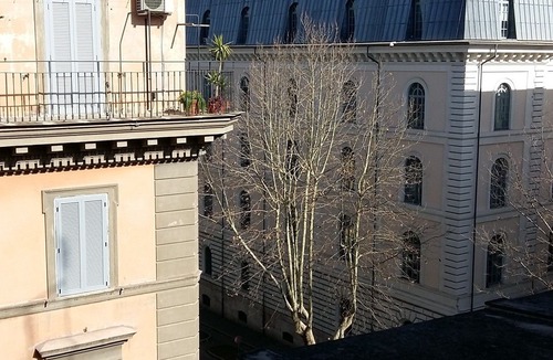Rione XVIII Castro Pretorio Hotel | Friendship Place