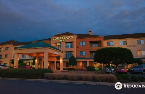 Monroe Hotel | Courtyard Monroe Airport