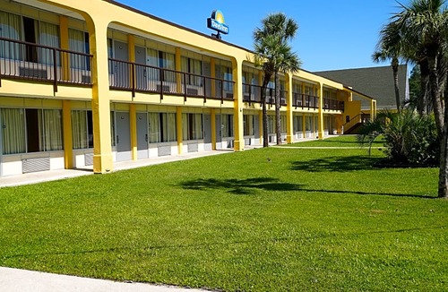 Lake City Hotel | Days Inn by Wyndham Lake City I-75