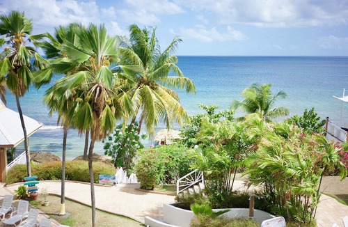 Crown Point Hotel | Tropikist Beach Hotel & Resort
