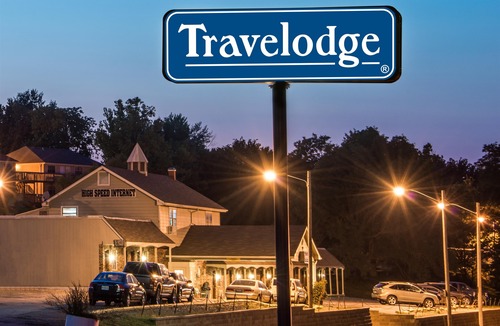 Platte City Hotel | Travelodge by Wyndham Airport Platte City