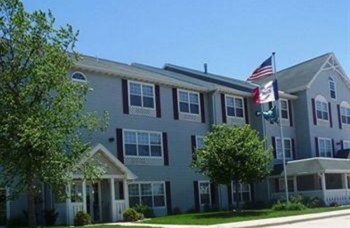 Waterloo Hotel | Country Inn & Suites by Radisson, Waterloo, IA