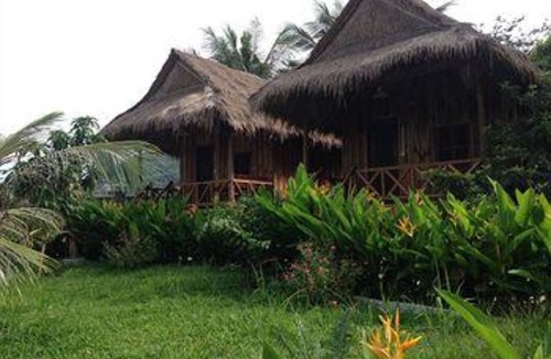 Krong Kaeb Hotel | Bird of Paradise Bungalows