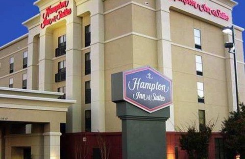 Burlington Hotel | Hampton Inn & Suites Burlington