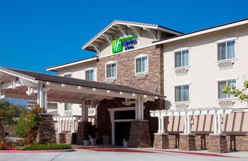 Bonita Hotel | Holiday Inn Express Hotel & Suites San Dimas, an Ihg Hotel