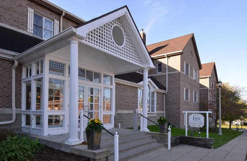 Greencastle Hotel | Inn at DePauw