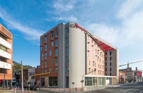Usaquen Hotel | Hampton by Hilton Bogota Usaquen