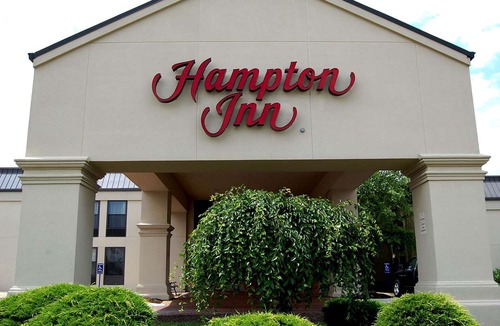 Batesville Hotel | Hampton Inn Batesville