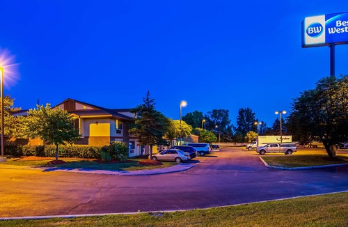 Livonia Hotel | Best Western Detroit Livonia