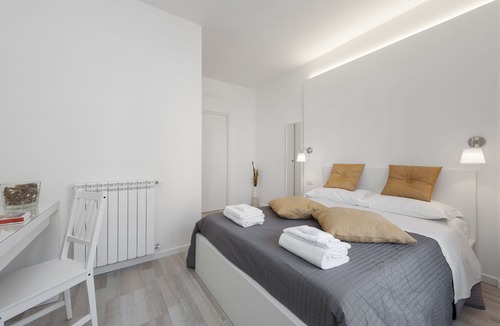 Cinecitta Hotel | De Guestibus