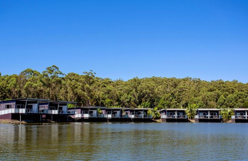 Lake Conjola Hotel | Ingenia Holidays Lake Conjola