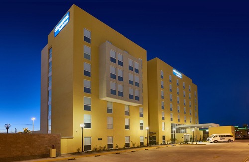 Parcelas Hotel | City Express Rosarito