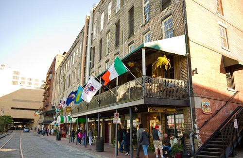 Hitch Village - Fred Wessels Homes Hotel | Homewood Suites Savannah Historic District/Riverfront