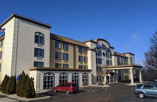 Rockford Hotel | Baymont by Wyndham Rockford