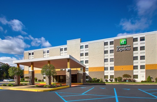 Pittston Hotel | Holiday Inn Express Pittston - Scranton Airport