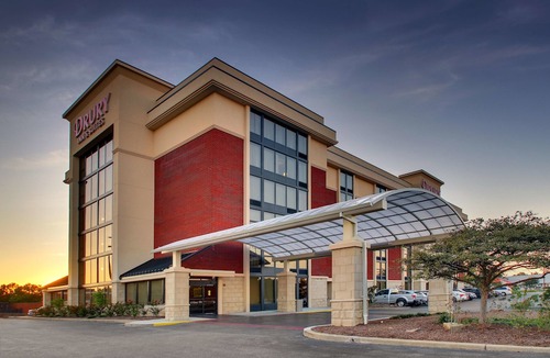 Evansville Hotel | Drury Inn & Suites Evansville East