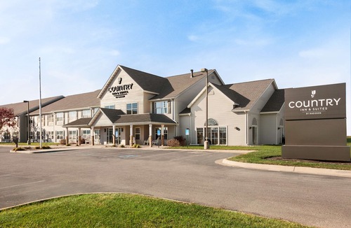 Fort Dodge Hotel | Country Inn & Suites by Radisson, Fort Dodge, IA