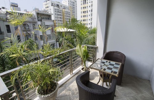 Phu My Hung Hotel | Vien Dong Hotel 1