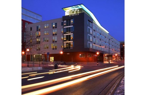 Downtown East Hotel | Aloft Minneapolis