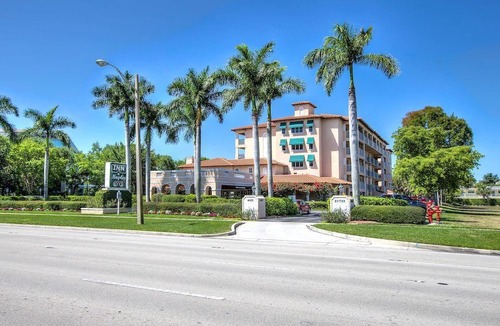 Park Shore Hotel | Inn of Naples
