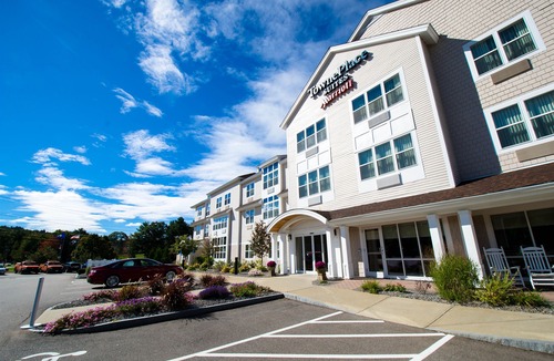 Laconia Hotel | TownePlace Suites by Marriott Gilford