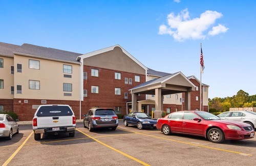 Pickerington Hotel | Best Western Executive Suites - Columbus East